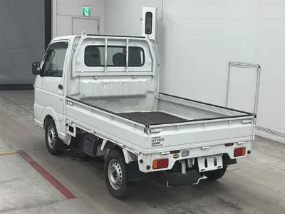 NISSAN CLIPPER TRUCK
