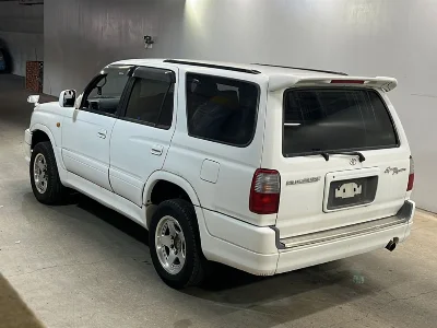 TOYOTA HILUX SURF