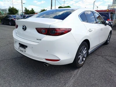 MAZDA MAZDA3