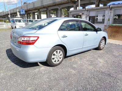 TOYOTA PREMIO