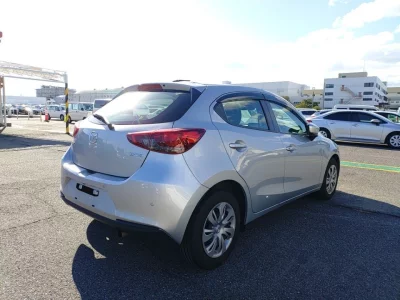 MAZDA MAZDA2