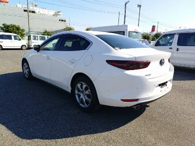 MAZDA MAZDA3