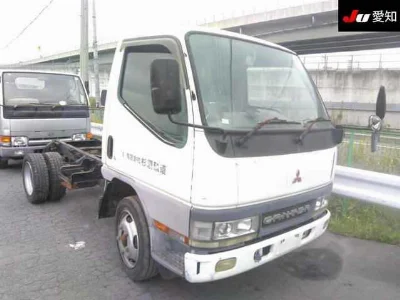 MITSUBISHI CANTER