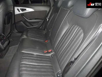 AUDI A6 AVANTE