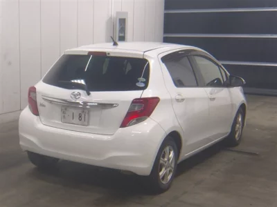 TOYOTA VITZ