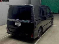 Цена авто Toyota Voxy с аукционов Японии, номер кузова ZRR80W, пробег 97 000, оценка 8