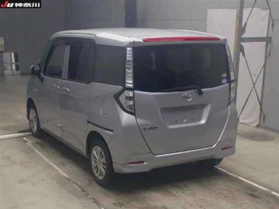 TOYOTA TANK
