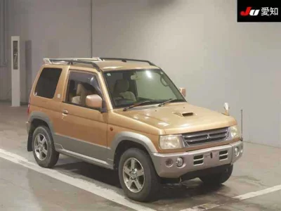 MITSUBISHI PAJERO MINI