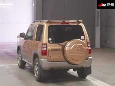 MITSUBISHI PAJERO MINI