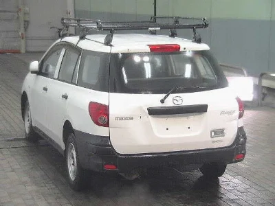 MAZDA FAMILIA VAN