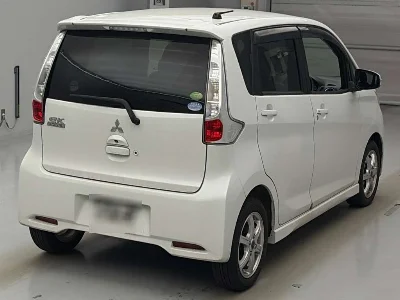 MITSUBISHI EK CUSTOM