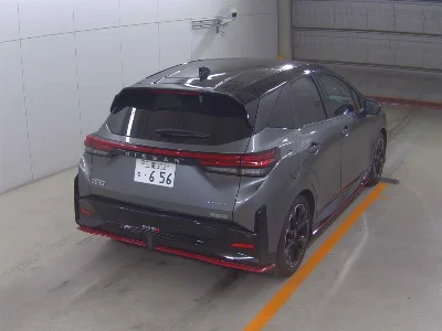 NISSAN AURA