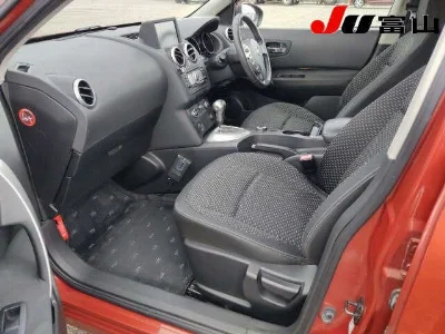 NISSAN DUALIS