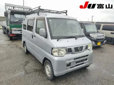 NISSAN CLIPPER VAN