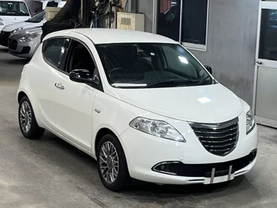 CHRYSLER YPSILON
