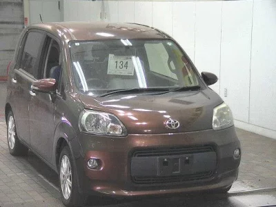 TOYOTA SPADE