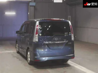 NISSAN SERENA