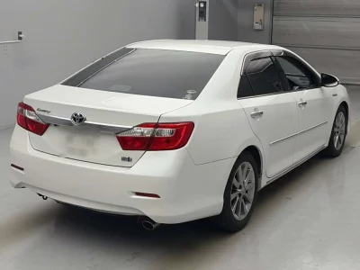 TOYOTA CAMRY