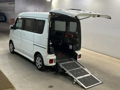 NISSAN CLIPPER RIO