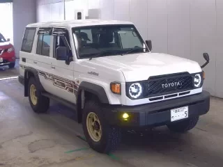 TOYOTA LAND CRUISER