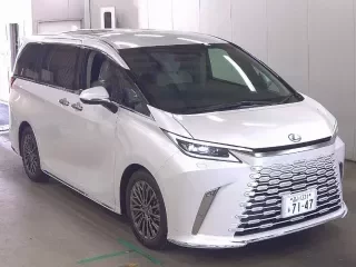 LEXUS LM