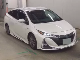 TOYOTA PRIUS PHV