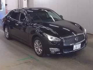 NISSAN FUGA
