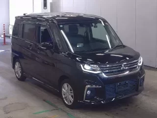 MITSUBISHI DELICA D2
