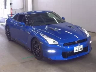 NISSAN GT-R