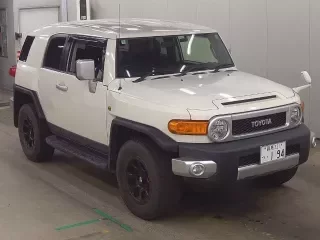 TOYOTA FJ CRUISER