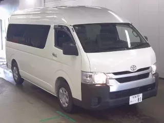 TOYOTA HIACE