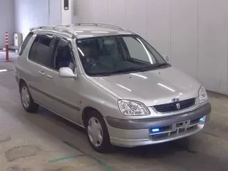 TOYOTA RAUM