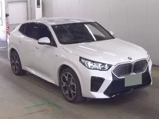 BMW IX2