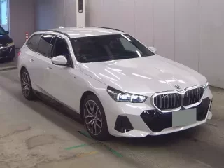 BMW I5