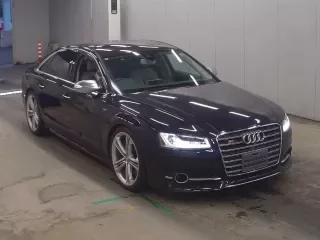AUDI S8
