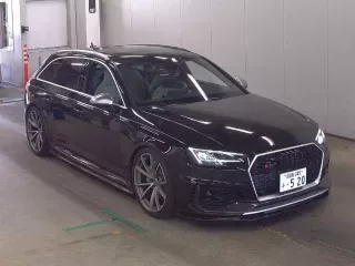 AUDI RS4 AVANTE