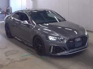 AUDI RS5