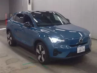 VOLVO C40
