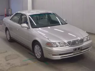 TOYOTA MARK II