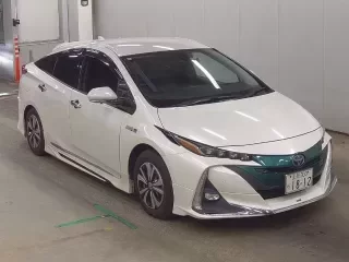 TOYOTA PRIUS PHV