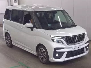 MITSUBISHI DELICA D2