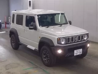 SUZUKI JIMNY NOMADE