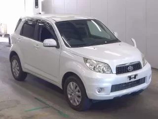 TOYOTA RUSH