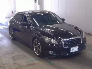 NISSAN FUGA