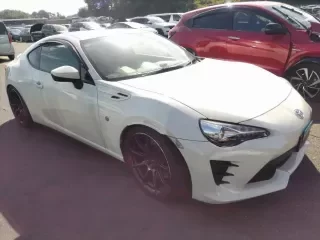 TOYOTA 86