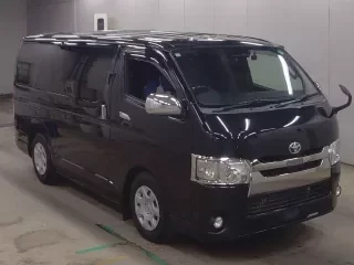 TOYOTA REGIUS VAN
