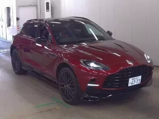 ASTON MARTIN DBX