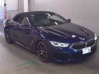 BMW 8 SERIES