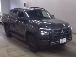 MITSUBISHI TRITON