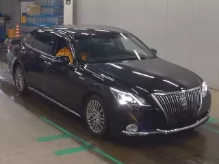 TOYOTA CROWN MAJESTA